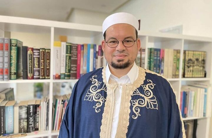 محمد فتح الله شاعر ليبي ونزيل سجن بوسليم في عهد القذافي