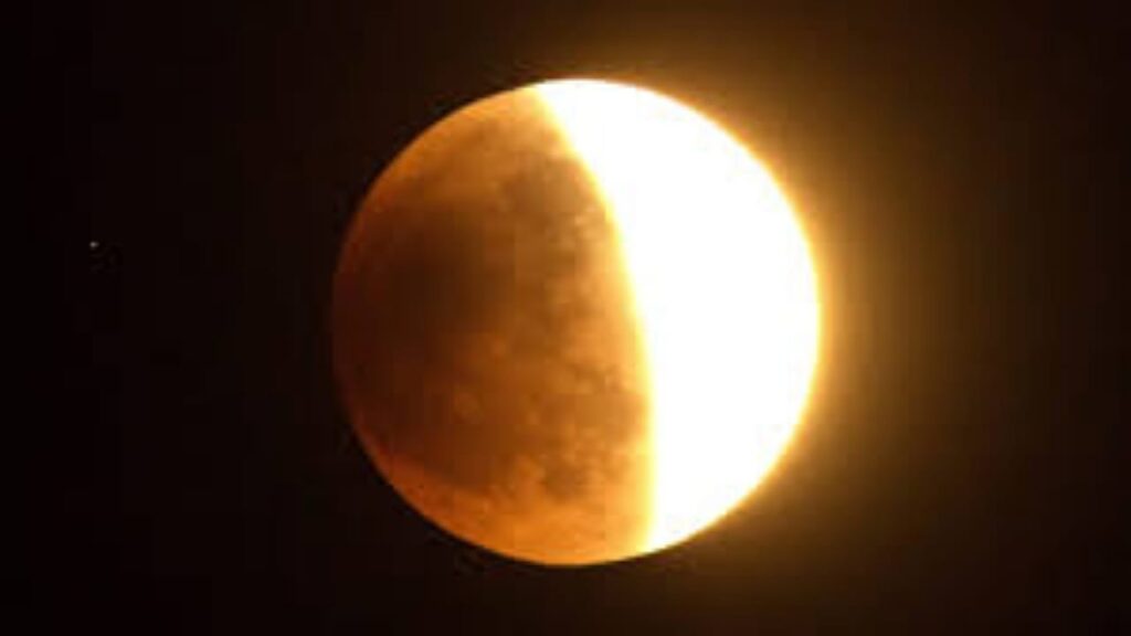 خسوف القمر