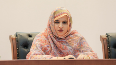 وزيرة العمل الاجتماعي والطفولة والأسرة