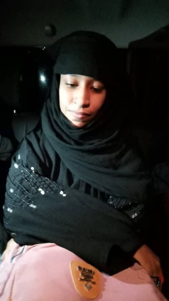 صورة نشرتها الشرطة لفتاة هربت من نواكشوط ٌ لشمال مالي بهدف الوصول لرجل في الجزائر