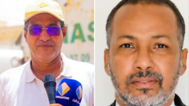 من اليمين: زين العابيدن ولد الشيخ أحمد ومدير الصرف الصحي أحمد زيدان