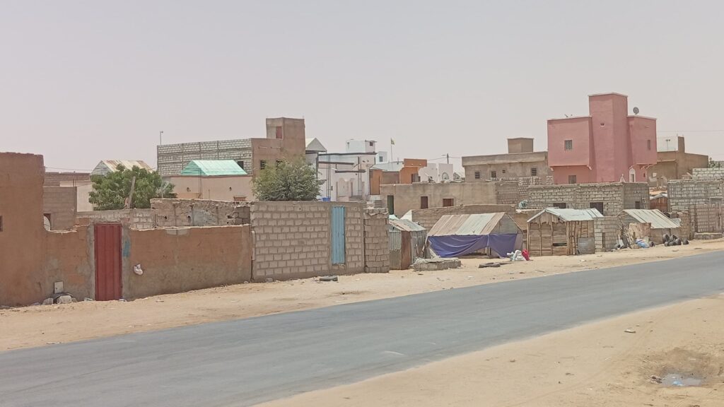 منازل مهددة بالهدم لمتطلبات مرور أنبوب مياه قادم من بحيرة إديني