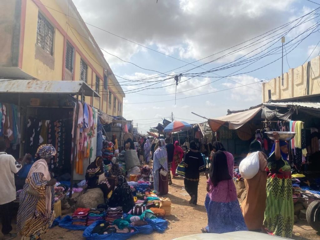 مشهد عام من وسط مدينة كيهيدي