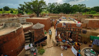 بوركينا فاسو- قرية - تراث- طين