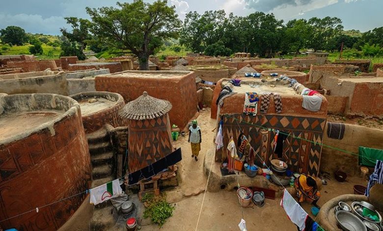 بوركينا فاسو- قرية - تراث- طين