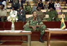 بول كاغامي عندما كان قائدا عسكريا