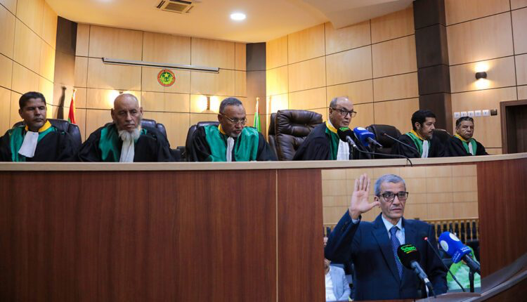 رئيس المجلس الوطني للتنظيم يؤدي اليمين القانونية أمام رئيس المحكمة العليا