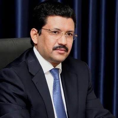 وزير سابق: ما دام الأمر يتعلق بالدستور، فلماذا يجري تجاوز التشاور؟